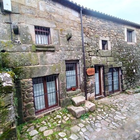 La Lagareta de Olivia Guest House Trevejo Luaran gambar